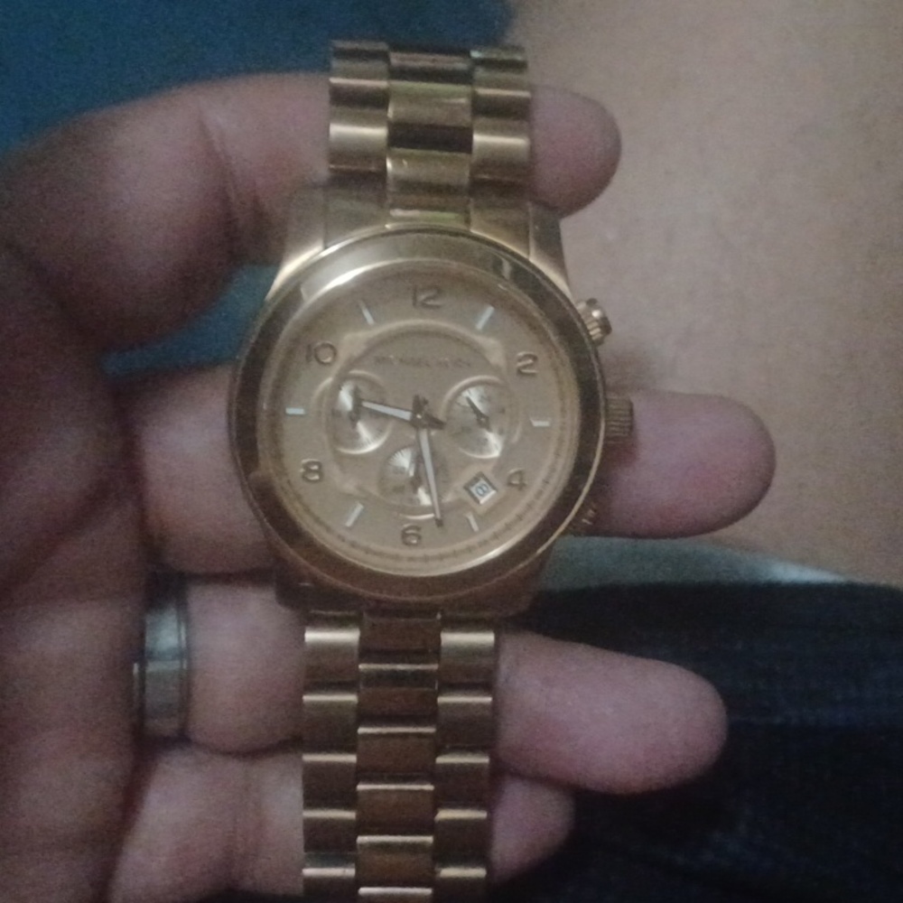 Michael kors watch new battery